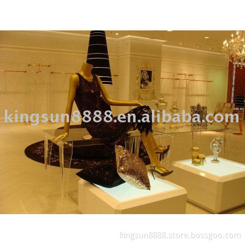 seating female mannequin